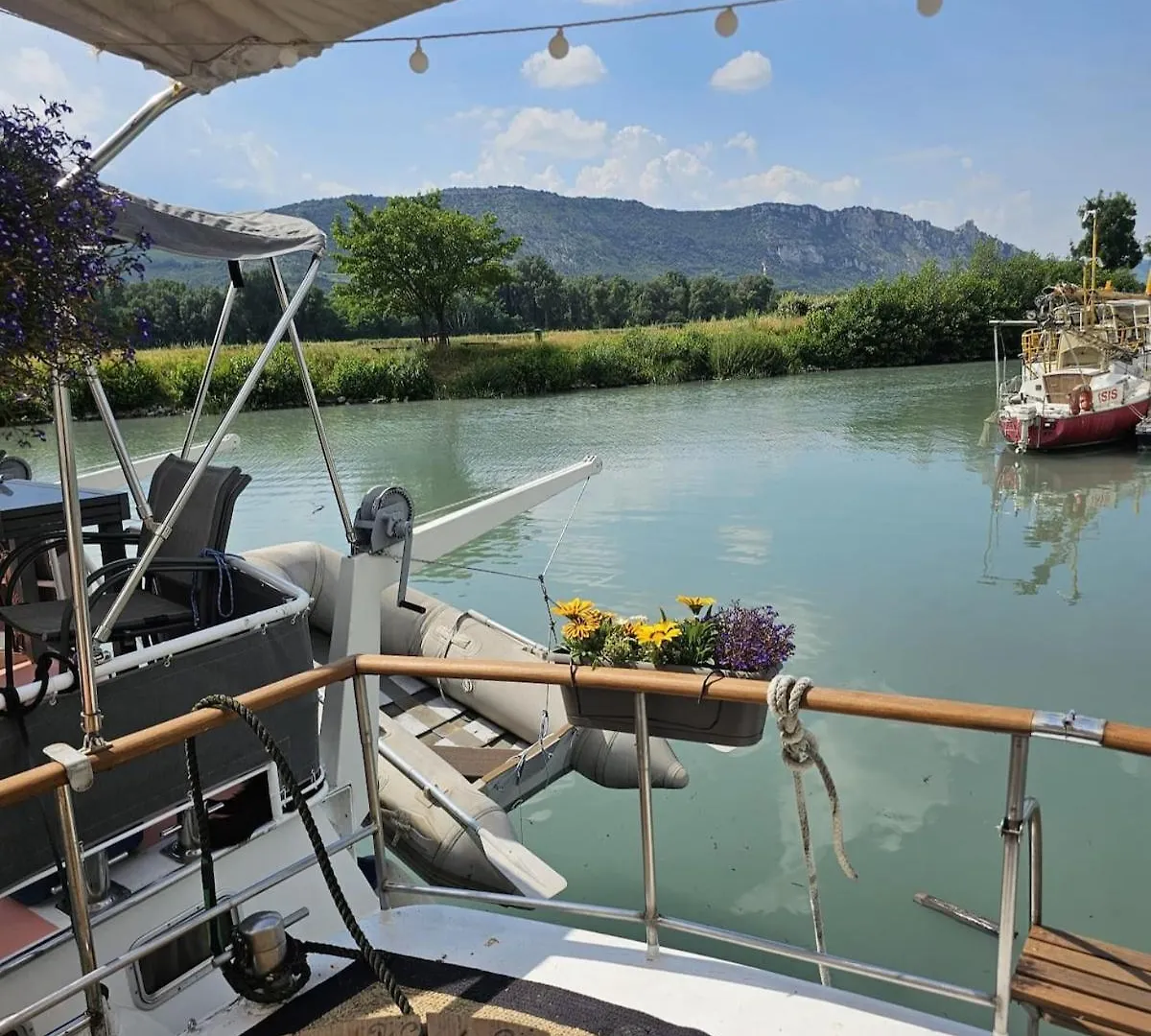 Evasion Romantique Sur Le Rhone 발랑스 0*,